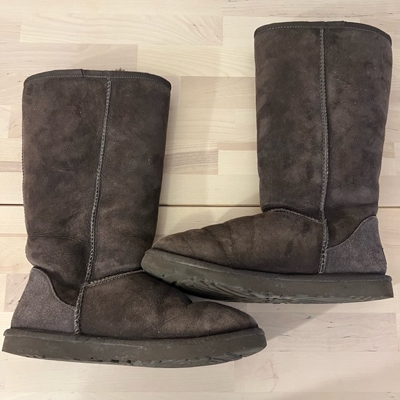 UGG Shoes - Brown classic tall ugg boots women size 8